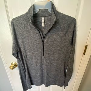Under Armour Long Sleeve